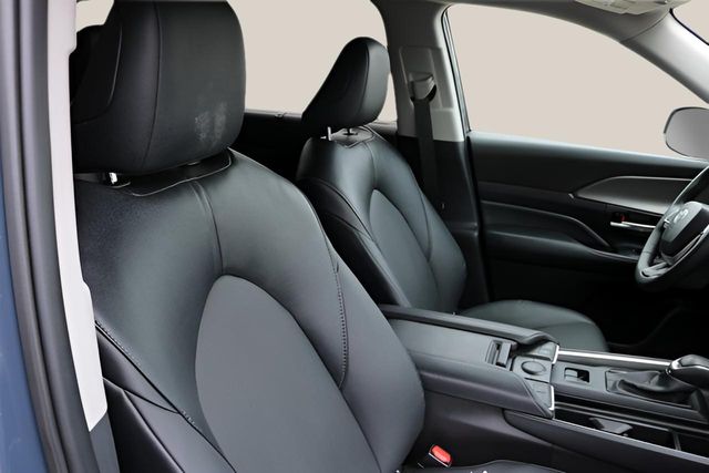 Used Car 2025 Toyota Grand Highlander  Xle For Sale Under $50,000 In Austin, Texas