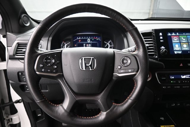 Used 2025 Honda Passport SUV