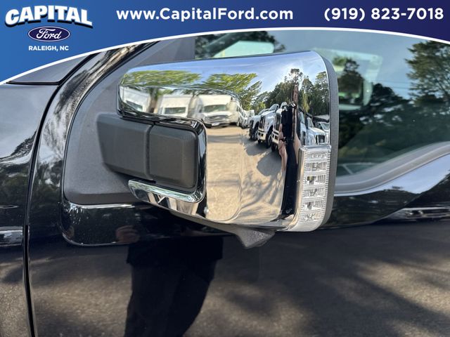 Used 2024 Black Ford XLT image 12