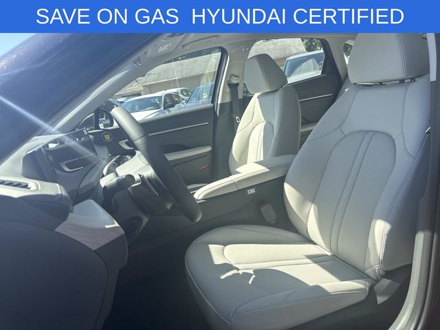 2025 Hyundai Sonata Hybrid