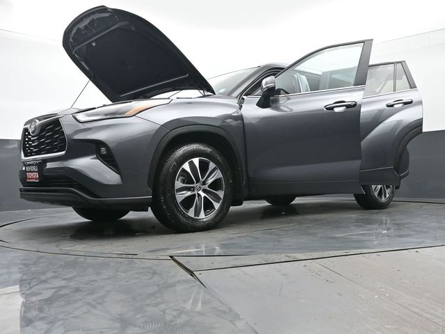 2024 Toyota Highlander XLE 48