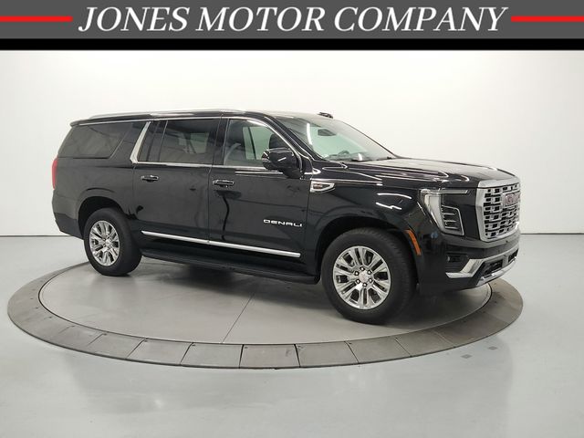 Onyx Black 2025 GMC Yukon XL SUV / Crossover Four-Wheel Drive
