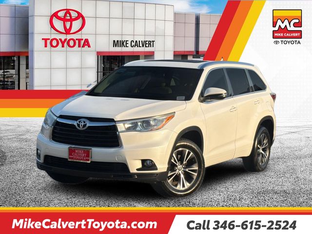 White (Blizzard Pearl) 2016 Toyota Highlander SUV / Crossover Front-Wheel Drive 6-Speed Automatic Overdrive