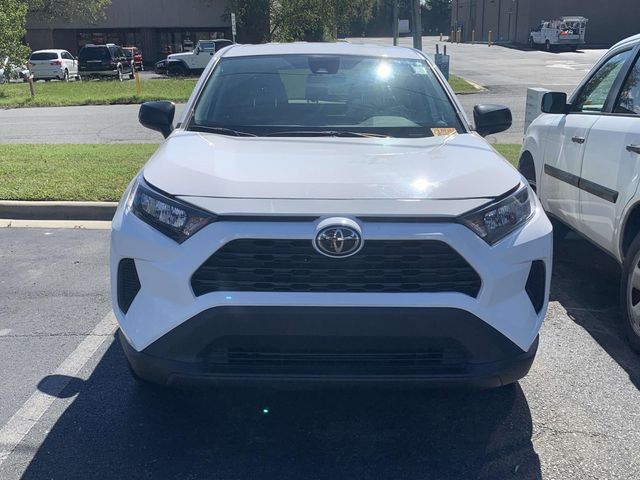 2022 Toyota RAV4 LE 3