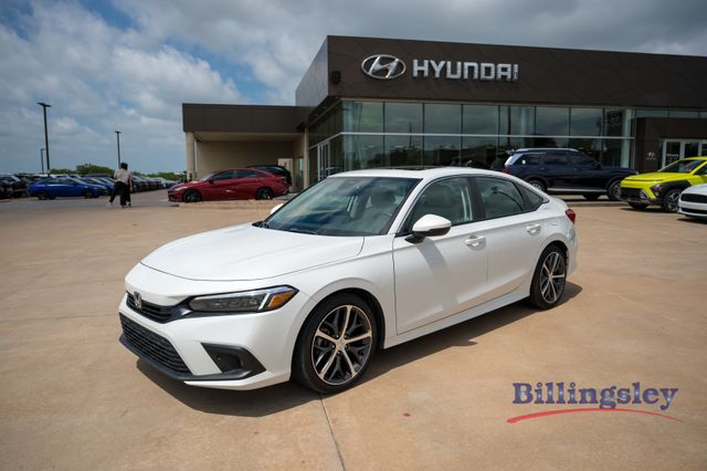 Rallye Red 2022 Honda Civic Sedan Front-Wheel Drive Continuously Variable Transmission