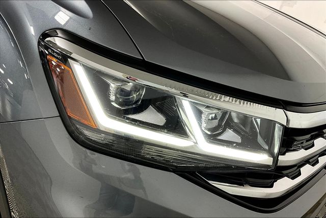 2021 Volkswagen Atlas 3.6L V6 SEL Premium R-Line photo
