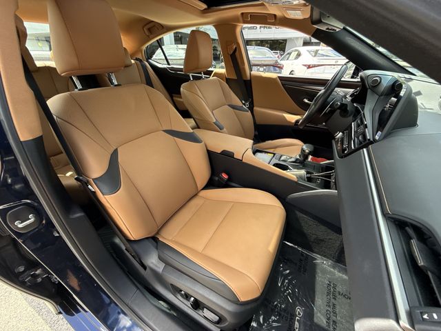 2025 Lexus ES - $43,998
