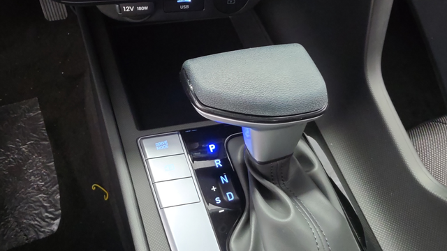 New 2026 Ecotronic Gray Hyundai SE image 19