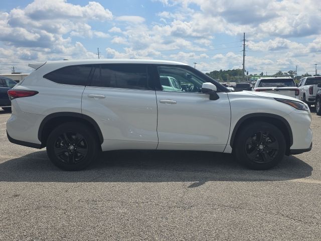 Photo of 2022 Toyota Highlander L in Dallas, GA - 6,  2022 Toyota Highlander L:B01818