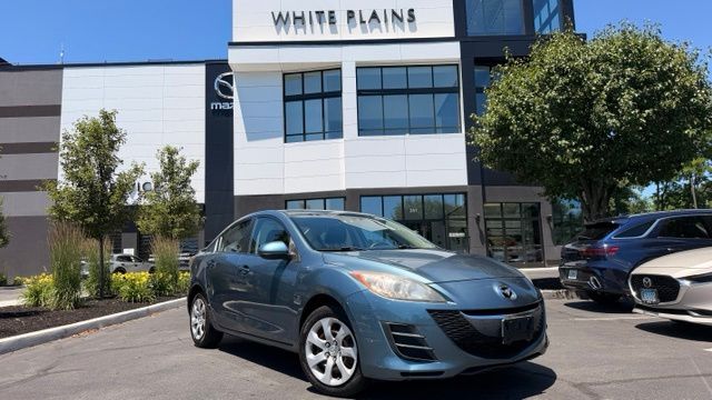 Gunmetal Blue Mica 2010 Mazda MAZDA3 Sedan Front-Wheel Drive 5-Speed Manual Overdrive