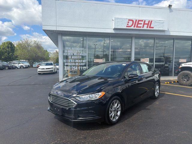 Shadow Black 2017 Ford Fusion SE Sedan Front-Wheel Drive 6-Speed Automatic