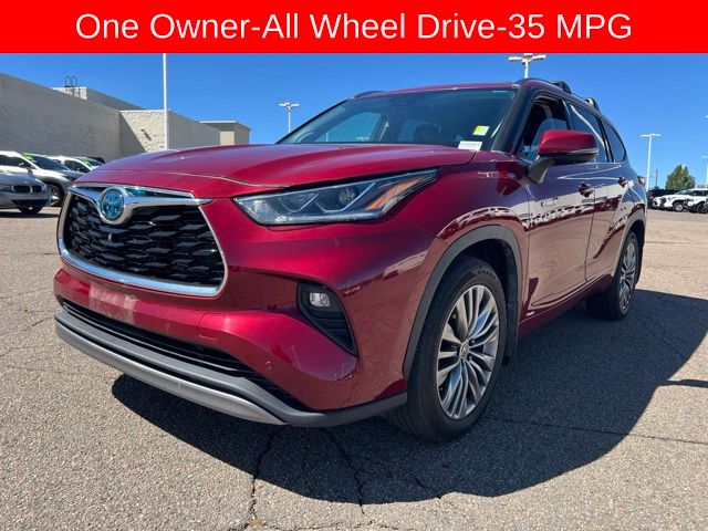 2021 Toyota Highlander Hybrid Platinum AWD
