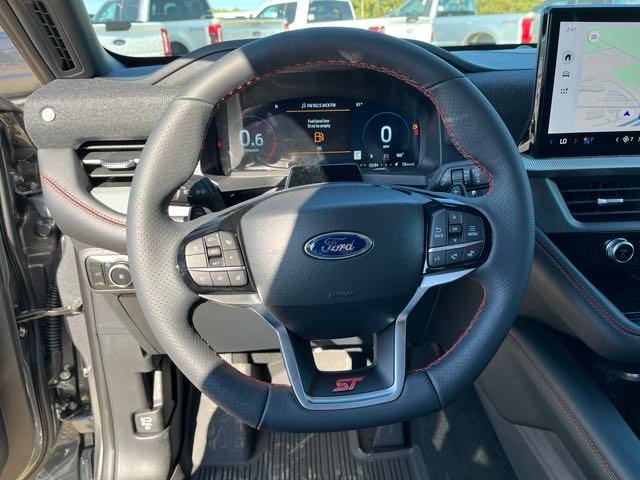 2025 Ford Explorer ST 27