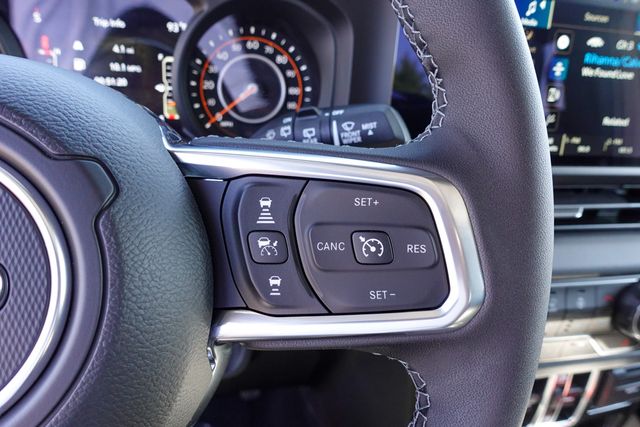 new 2025 Jeep Wrangler car, priced at $46,525