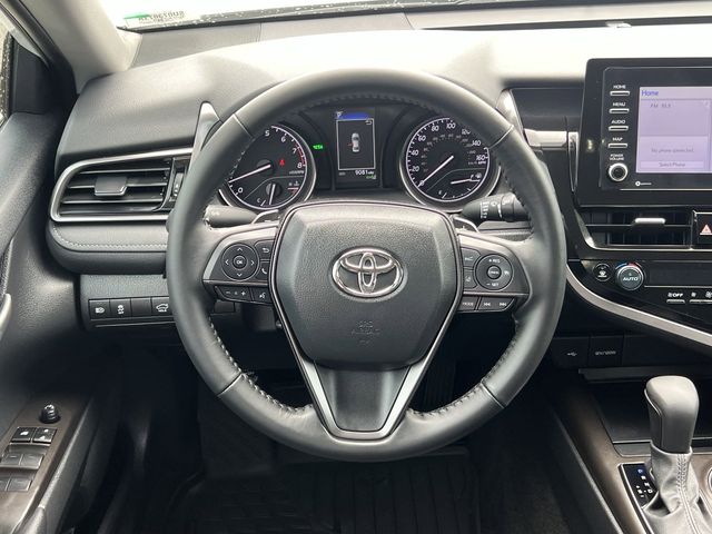 2024 Toyota Camry SE 25