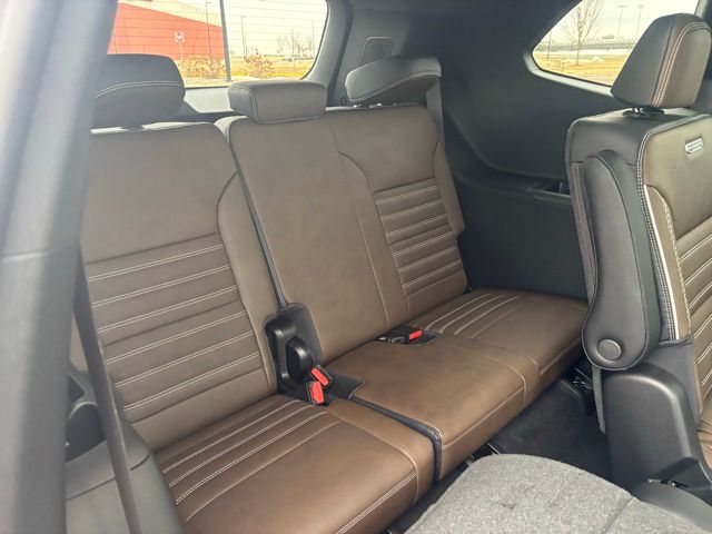 2026 GMC Acadia Denali Ultimate AWD