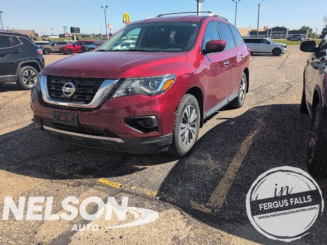Red (Scarlet Ember) 2018 Nissan Pathfinder S 4WD SUV / Crossover Four-Wheel Drive Continuously Variable Transmission