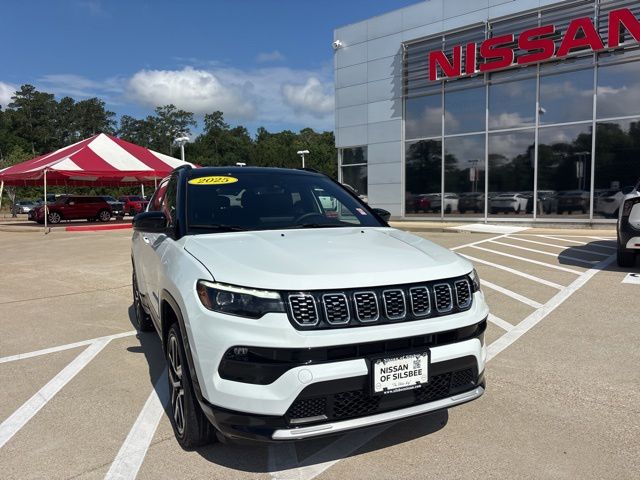Bright White Clearcoat 2025 Jeep Compass Limited 4WD SUV / Crossover Four-Wheel Drive 8-Speed Automatic