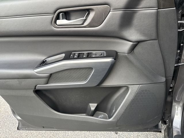 Used 2024 Gray Nissan SL image 29