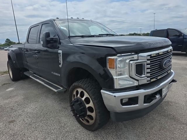 Black Metallic 2022 Ford F-350 Super Duty Lariat Crew Cab LB DRW 4WD Pickup Truck Four-Wheel Drive Automatic