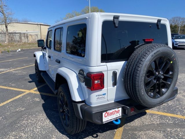 2024 Jeep Wrangler Sahara 4xe 7