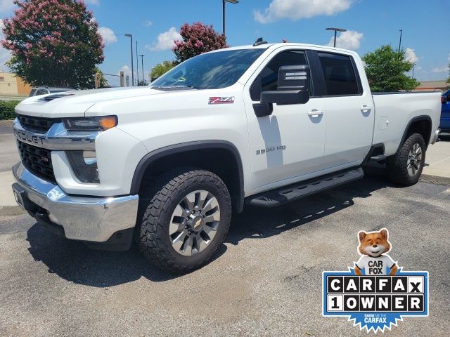 Summit White 2022 Chevrolet Silverado 3500HD Pickup Truck Four-Wheel Drive Automatic