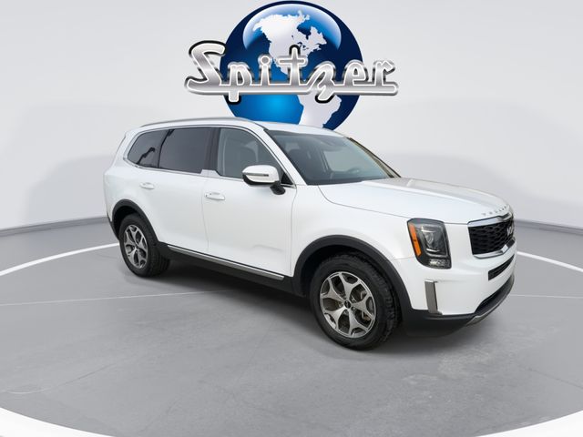 Certified Used 2022 White Kia EX image 2