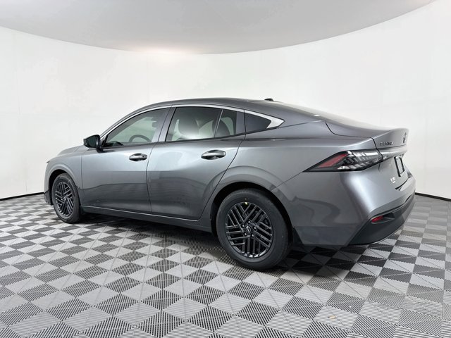 New 2027 Nissan Sentra Sedan