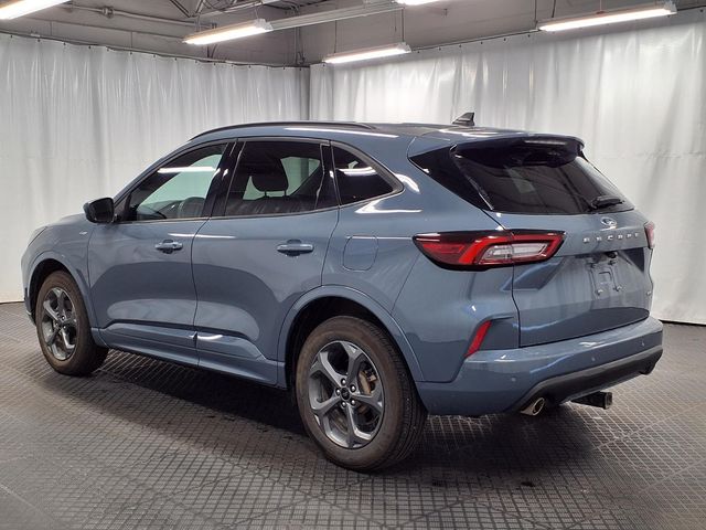 2024 Ford Escape - Image 2