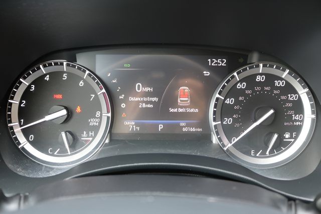 Used Car 2022 Toyota Highlander  Xse For Sale Under $35,000 In Austin, Texas