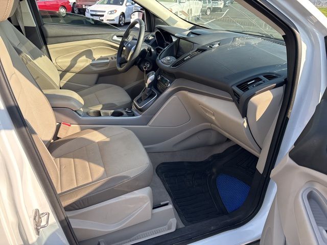 2013 Ford Escape SE photo