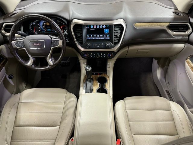 2019 GMC Acadia Denali 27