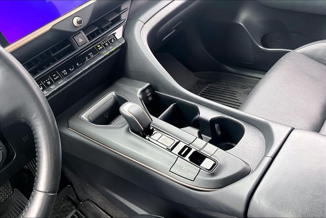 Used 2023 Toyota Crown Limited 4D Sedan