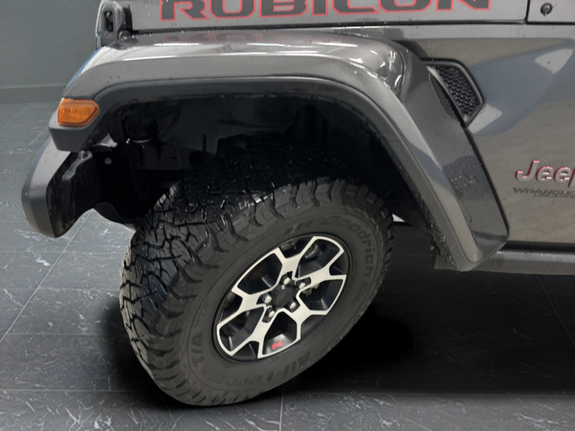Used 2021 Granite Crystal Metallic Clearcoat Jeep Unlimited Rubicon image 37