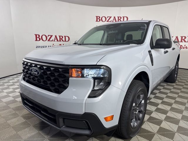2025 Space White Metallic Ford Maverick XLT FWD Truck