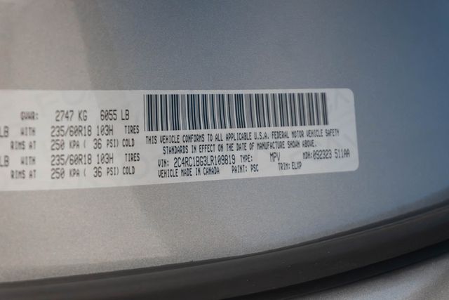 Used 2020 Chrysler Pacifica Van