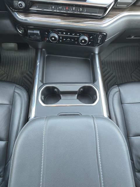 2024 Chevrolet Silverado 2500HD LT:44989A