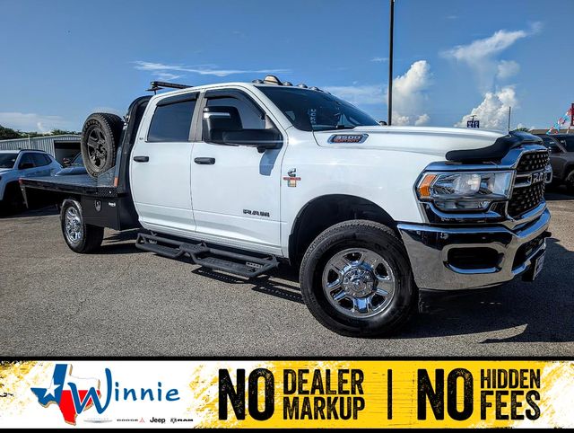 2024 RAM 3500 Chassis SLT Crew Cab LB 4WD