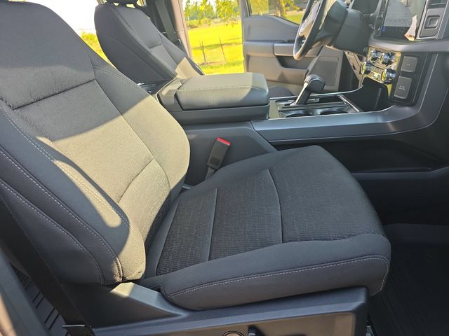 New 2026 Carbonized Gray Metallic Ford XLT image 11