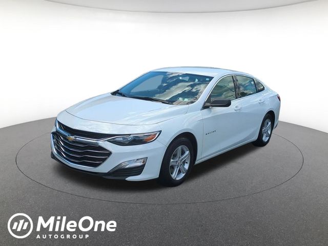 used 2020 Chevrolet Malibu car, priced at $15,111