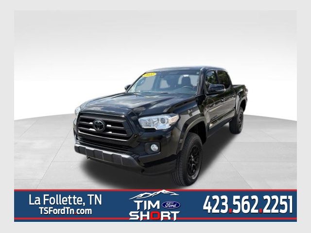 Midnight Black Metallic 2022 Toyota Tacoma Pickup Truck Four-Wheel Drive 6-Speed Automatic