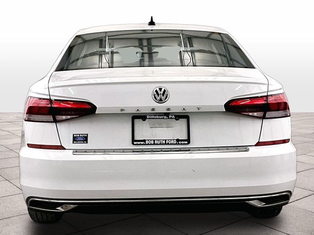 2022 Volkswagen Passat 2.0T SE - 3