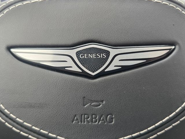2027 Genesis Gv70