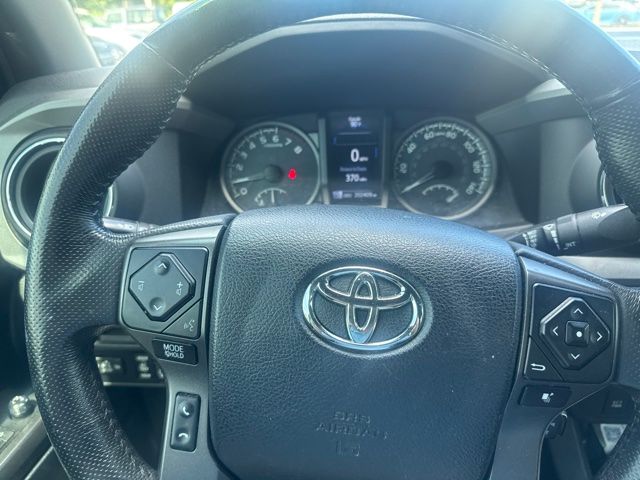 2017 Toyota Tacoma TRD Sport - Photo 14