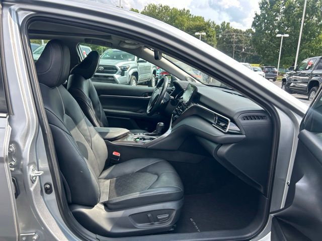 2022 Toyota Camry XSE - Photo 17