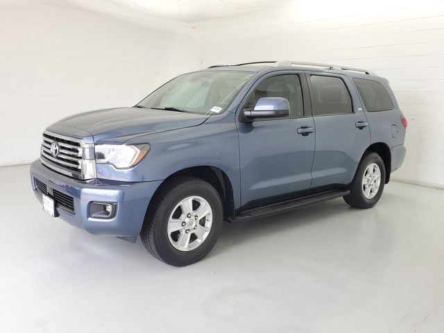 Shoreline Blue Pearl 2018 Toyota Sequoia SR5 SUV / Crossover 4X2 6-Speed Automatic