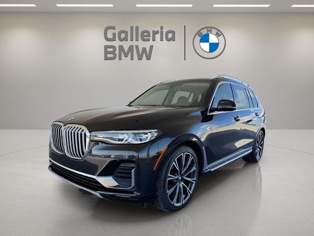 2021 BMW X7 40i's photo