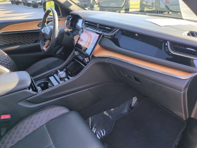 Used 2024 Gray Jeep Summit Reserve image 36