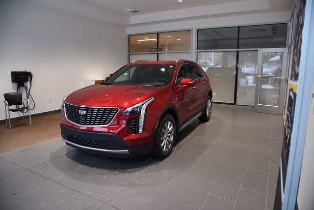2021 Cadillac XT4 Premium Luxury AWD