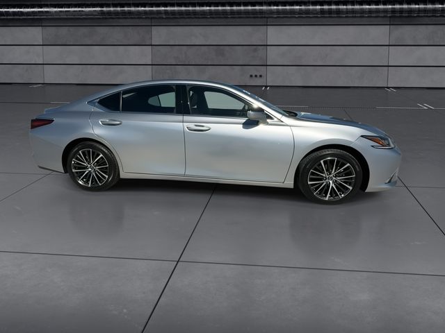 2025 Lexus ES - $46,788